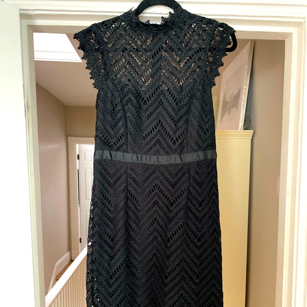 Never worn! Bought as an option to wear to a wedding but didn’t end up wearing.